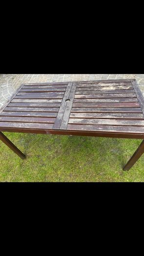 Table with extension on both aides