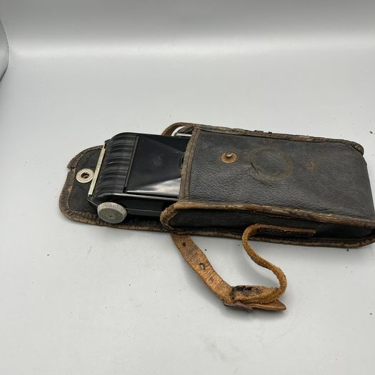 Jiffy Kodak Vp Vest Pocket Bakelite 127 Camera with Original Leather Case-SPARES