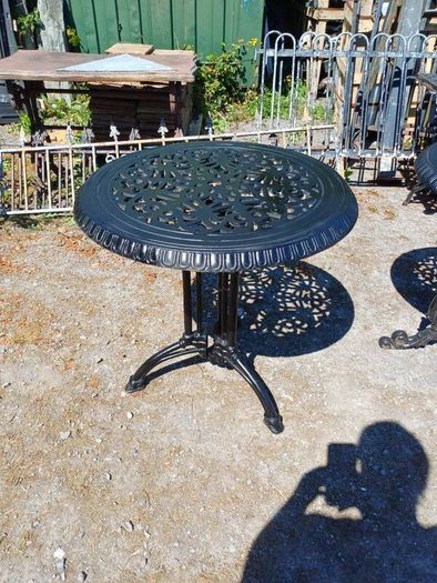 cast iron tables