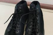 Price drop Flipflop High-Top Black Sneakers Size 39