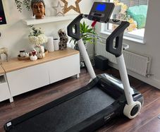 Reebok i run foldable treadmill