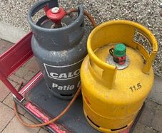 Gas cylinders x 2 sixty euro each