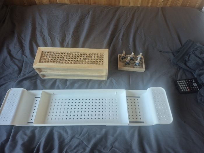bathroom accessories