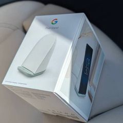 Google Pixel Stand 2 Wireless charger