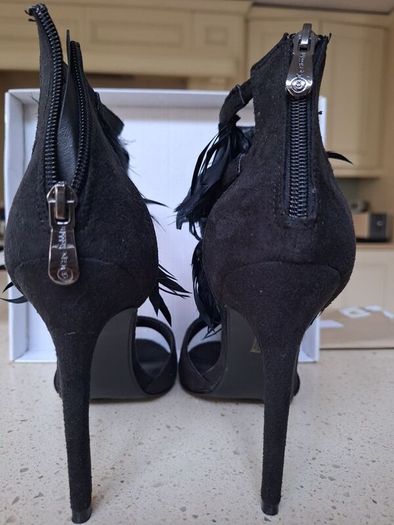 Black feather heels PRICE DROP