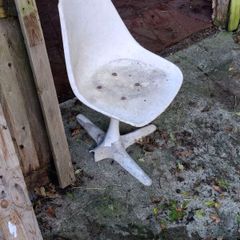 Free fibreglass garden chair