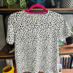 Dunnes stores t shirt