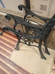 bench ends