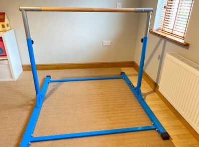 Gymnastics bar