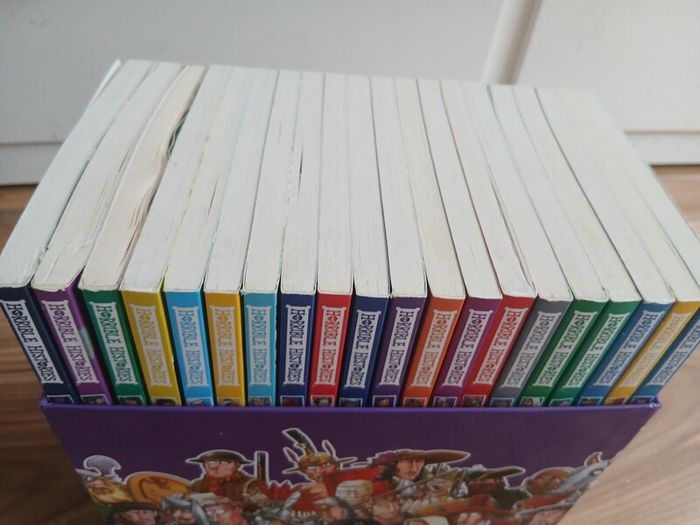 Horrible Histories book full collection