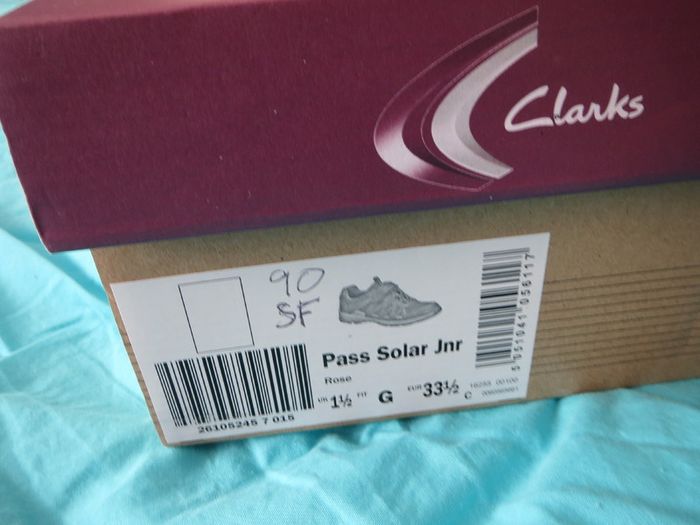 Clarks trainers performance