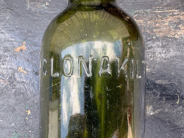 Antique Deasy's of Clonakilty porter bottles x5