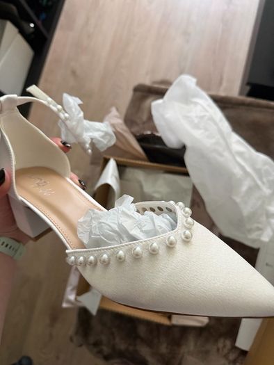 Linzi Swan Bridal Satin Pearl Heels UK Size 8