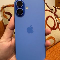 iphone 16 - 128GB - Like New - Ultramarine