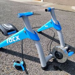 Trax Turbo Smart Trainer with Training Wheel