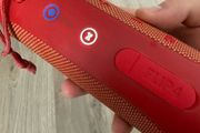 JBL flip4