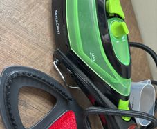Steam Iron Brand New