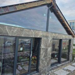 windows and doors , fitting services