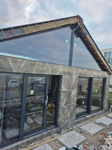 windows and doors , fitting services