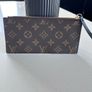LV coin purse Image 2