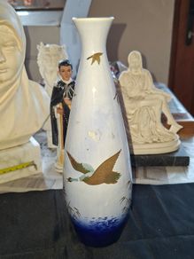 Beautiful 1930s SylvaC Ceramics pottery Misty Morn pattern. It is decorated with hand-painted flying ducks or mallards over reeds.
