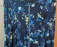 Light jacket size 8