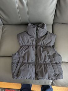 Ladies XXS H&M Black Gilet
