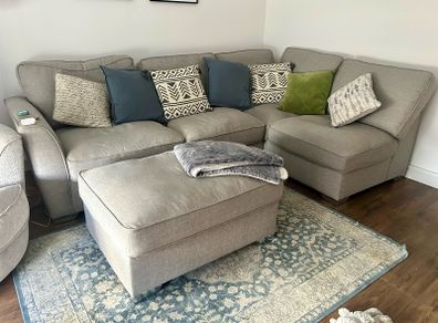 Fantasia Couch Perfect Condition