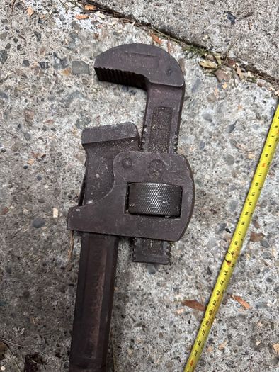 24" stillson wrench