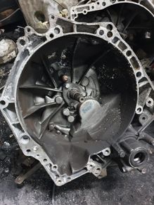 Peugeot 407 2007 1.6hdi Gearbox