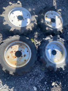 4 Tractor wheels