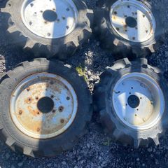 4 Tractor wheels