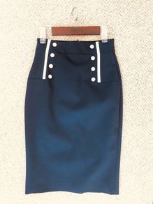 New with Tags, Equisite Karen Millen Skirt | UK 8