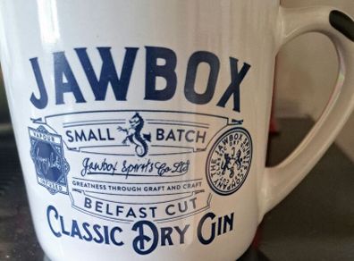 Jaw box classic dry gin