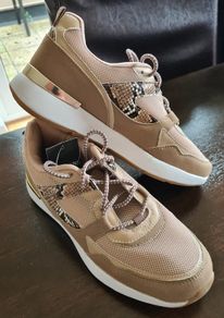 Women's Trainers - Brand New!!!