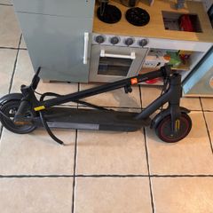 Xiaomi Mi Electric Scooter Pro 2