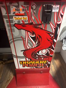 arcade boxing machine