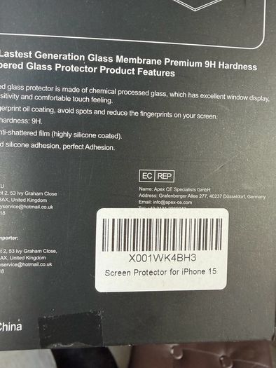 iPhone 15 screen protector