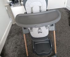 Maxi-Cosi Minla Evolutive Highchair