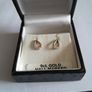ladies 9ct gold earrings Image 3