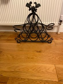 vine holder
