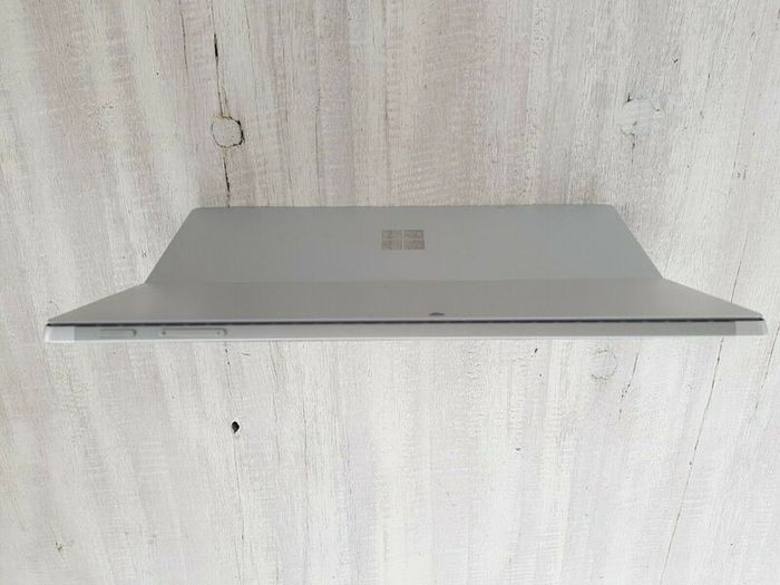 Microsoft Surface Pro 7 Tablet Silver 1866 Intel I5-1035g4 8GB RAM 256GB SSD Win 11 Pro