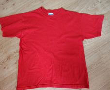 SALE E1  Red T-shirt Size 8-10