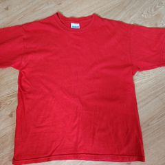 Red T-shirt Size 8-10
