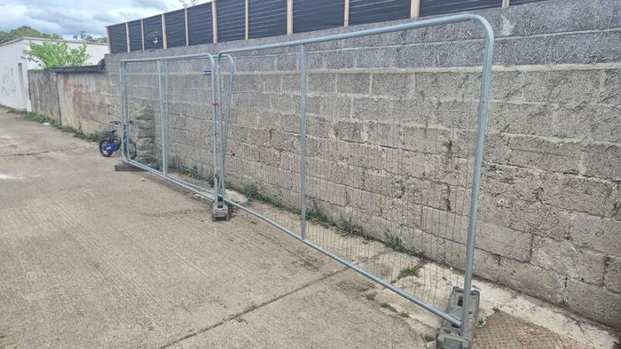 Free Harris Fence