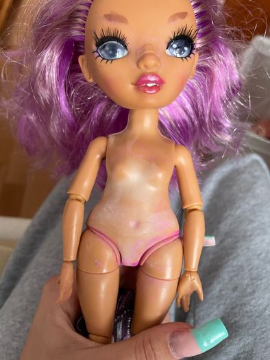 Rainbow high doll