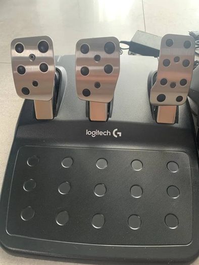 Logitech G29