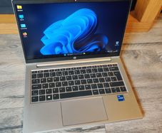 HP 13-inch intel i5 11th gen windows 11