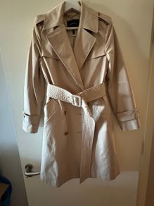 bcbgmaxazria trench coat camel