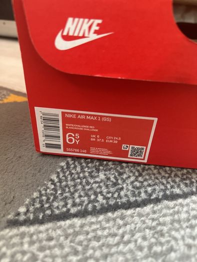 Nike Air Max 1 GS 6,5Y Uk6 brand New